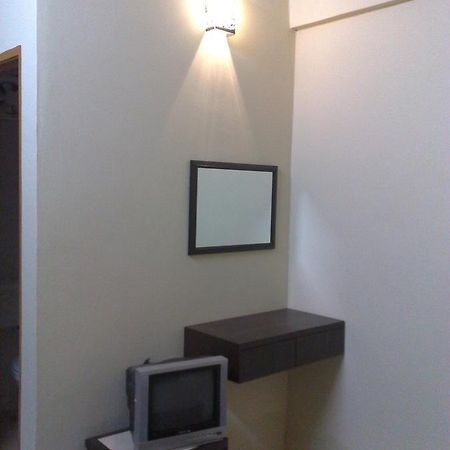 Jr Hotel Sitiawan Exterior photo