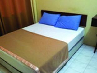 Jr Hotel Sitiawan Exterior photo